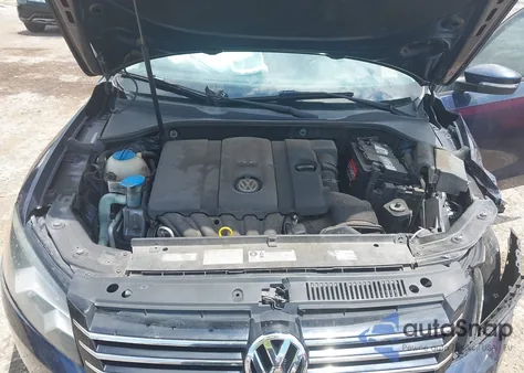 2013 Volkswagen Passat 2.5L Wolfsburg Edition из США, поврежденный, VIN 1VWAH7A31DC150831